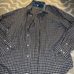 Tommy Hilfiger size XL shirt